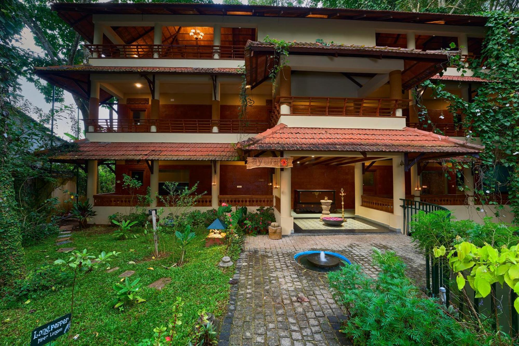 Cardamom County By Xandari Hotel Thekkady Bagian luar foto